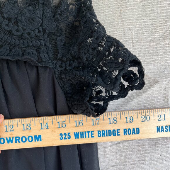 Vici Women Dress Small Lace Eyelet Babydoll Shift Goth Grunge Dark Romance Fairy - Picture 6 of 8